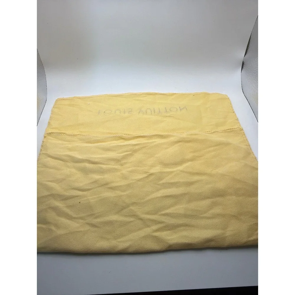 Louis Vuitton authentic louis